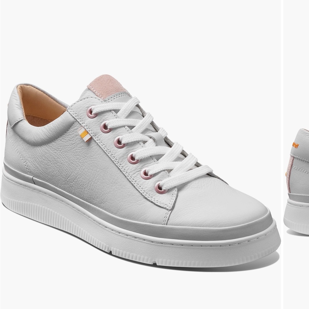 Samuel Hubbard
Featherlight Laguna Sport Sneakers 10W